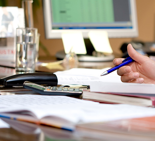 香港公司年審應(yīng)該怎么辦理？復(fù)雜嗎？